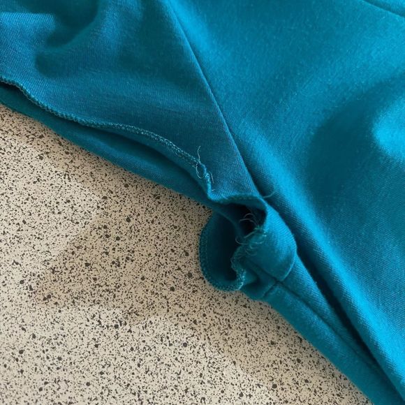 #114 Le Château long dress with side ruching and ruffled hem - Picture 7 of 8